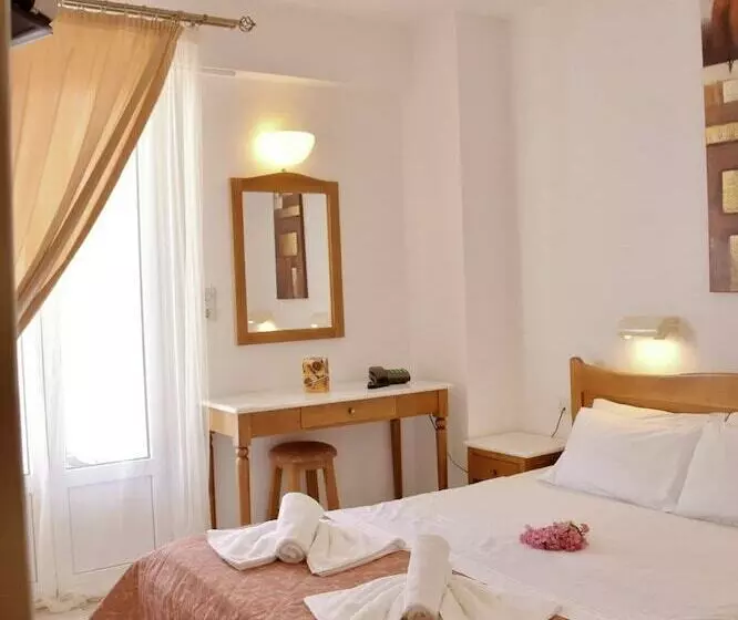 1ベッドルームアパートメント, Irini Apartments