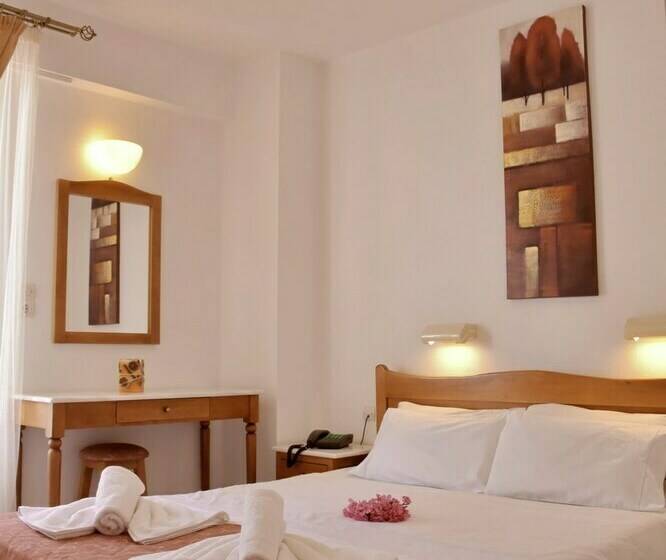 شقة غرفة واحدة, Irini Apartments