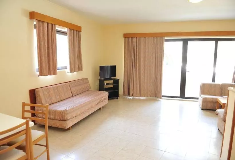 آپارتمان 2 خوابه, Niki Hotel Apartments