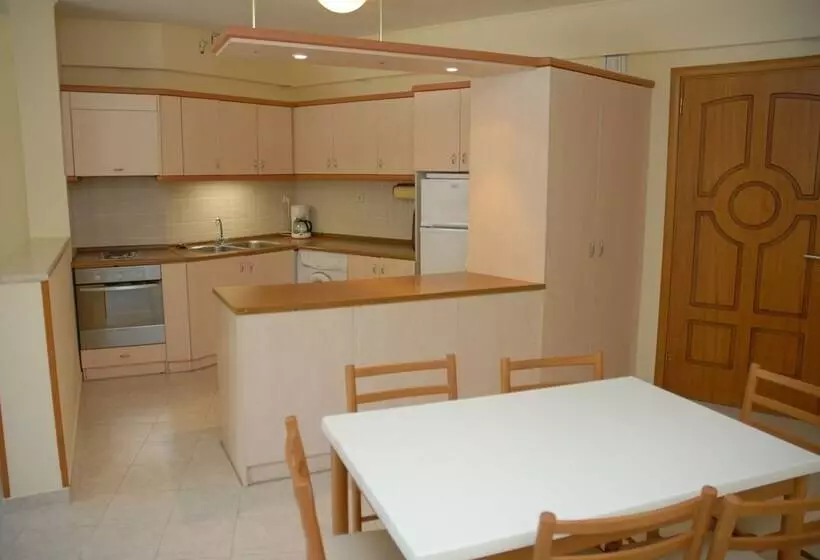 آپارتمان 2 خوابه, Niki Hotel Apartments