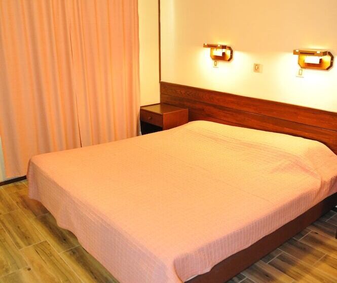 Апартаменты 1 Спальня, Niki Hotel Apartments