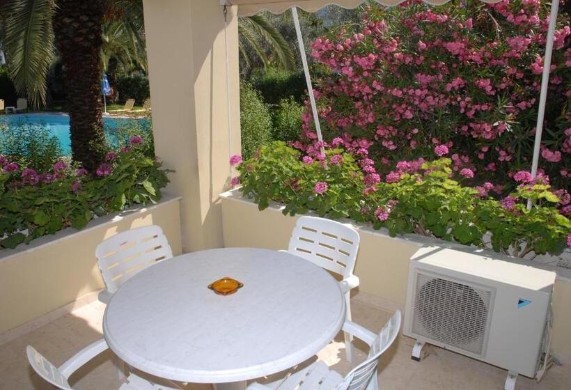 דירת שני חדרים, Niki Hotel Apartments