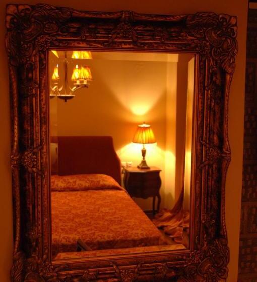 可观景的小型套房, Elena Guesthouse