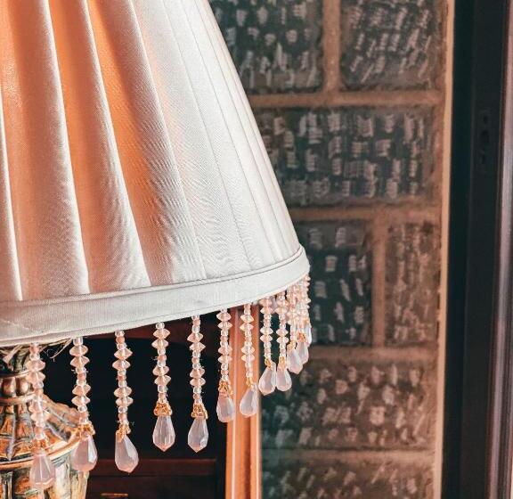 可观景的小型套房, Elena Guesthouse