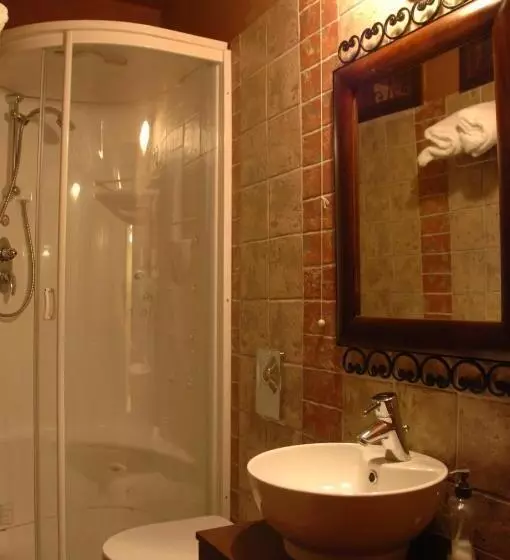 ファミリールーム, Elena Guesthouse