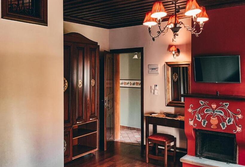 带观景的高级间, Elena Guesthouse