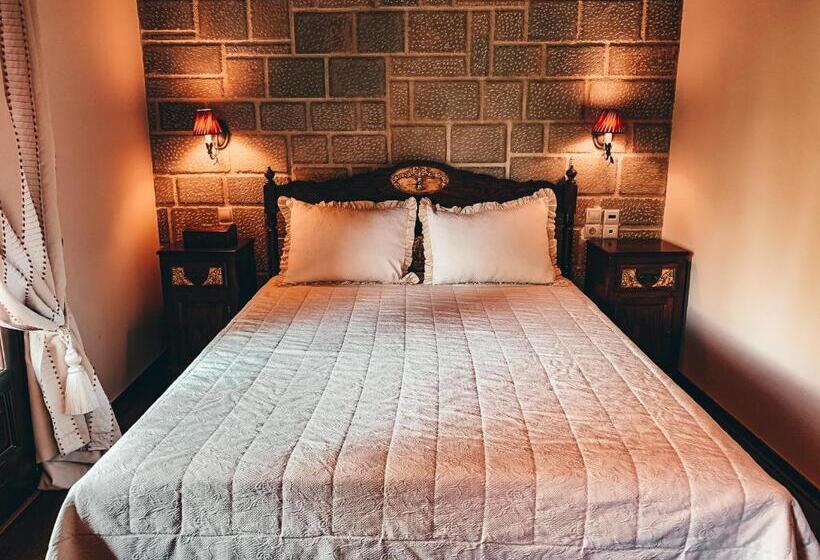 带观景的高级间, Elena Guesthouse