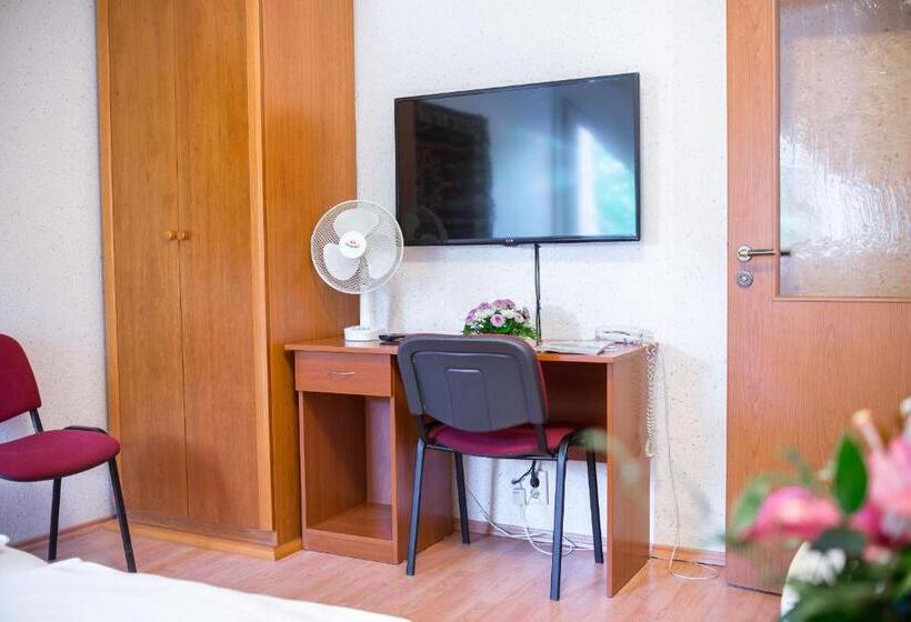 스탠다드 룸, Wellness Hotel Szindbád