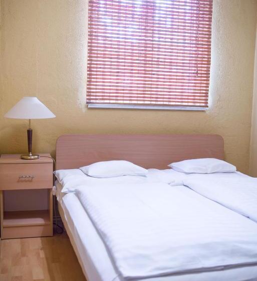 침실 2개 스위트, Wellness Hotel Szindbád