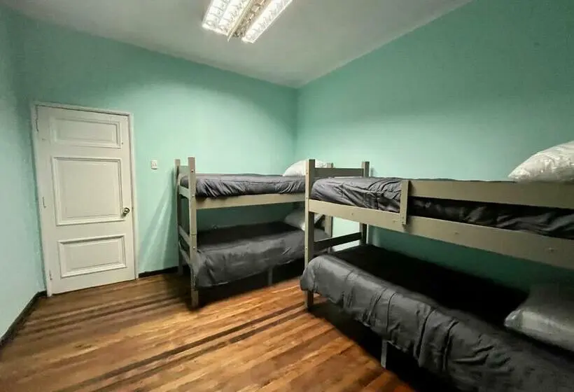 ルームシェアのワンベッド, Viva Chile Hostel Providencia