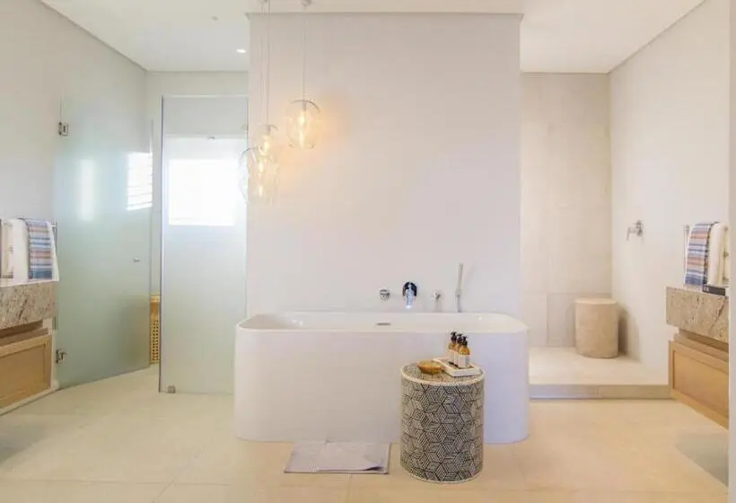 キングサイズベッドのスイートルーム, Sala Beach House