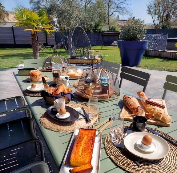 غرفة ديلوكس, La Parenthese Du Las