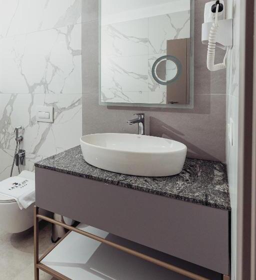 סוויטת ג'וניור, Delight Hotel & Spa