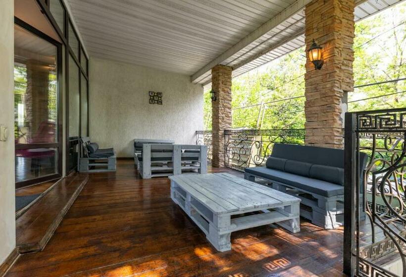 اتاق استاندارد با سرویس بهداشتی مشترک, Wanderlust Boutique Hostel