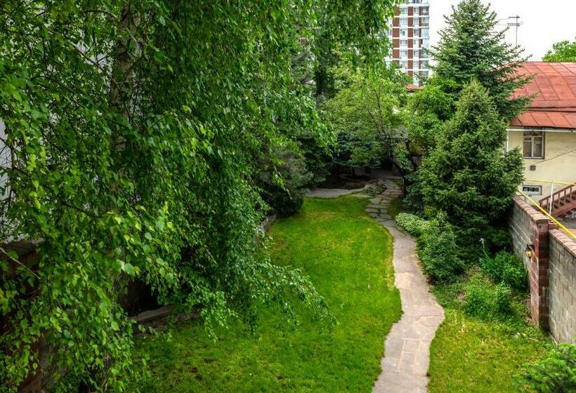 اتاق استاندارد با سرویس بهداشتی مشترک, Wanderlust Boutique Hostel