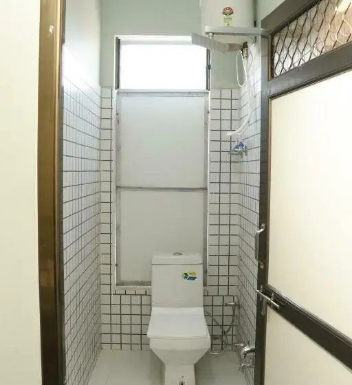デラックスルーム, Center Point Kuchaman City