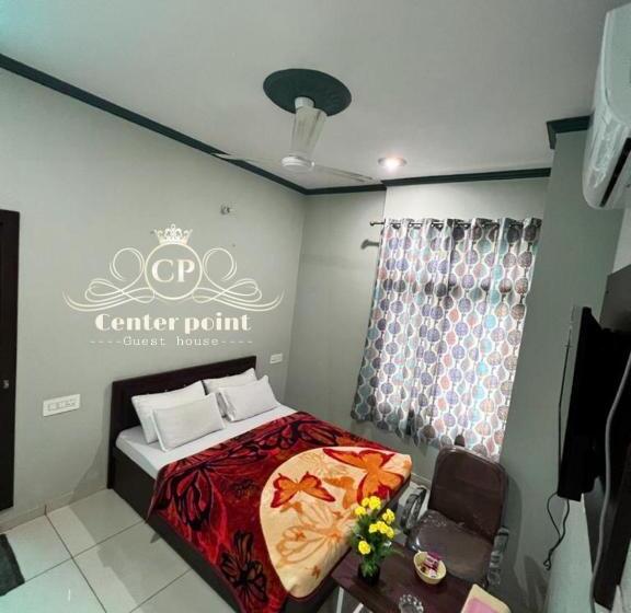חדר דלוקס, Center Point Kuchaman City