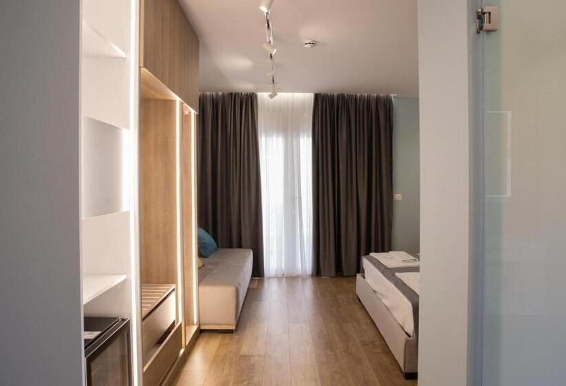 スタンダードトリプルルーム, Veranda Boutique