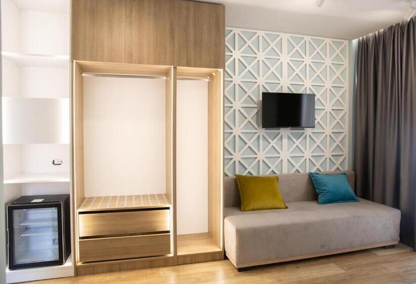 スタンダードトリプルルーム, Veranda Boutique