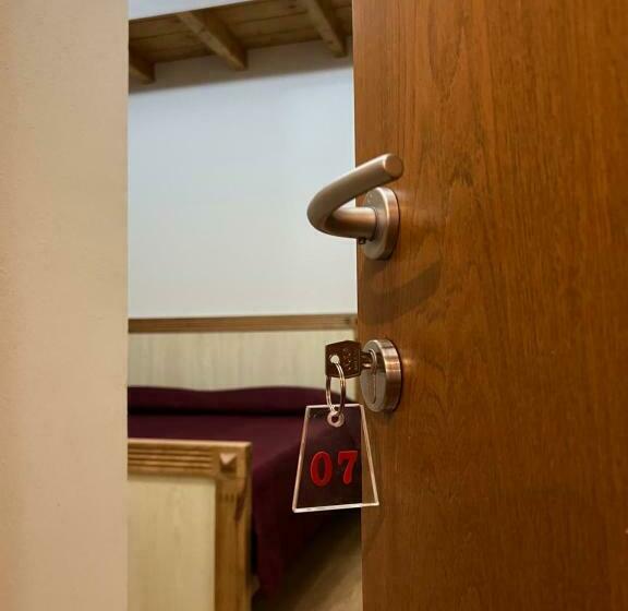 三人经典房间, Villa Molla