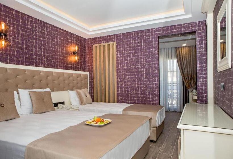 اتاق خانوادگی, The Lea Hotels & Suite
