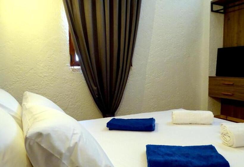 스위트 킹사이즈 침대, Limni Resort