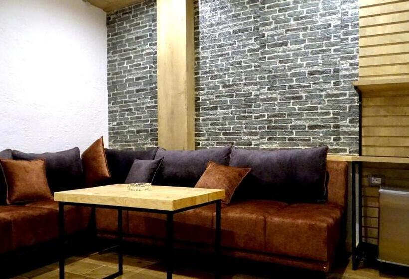 디럭스 주니어 스위트, Limni Resort