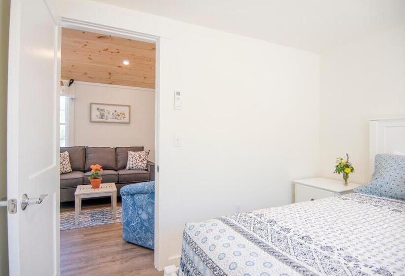 Четырехместный Номер Стандарт, Prince Of Whales