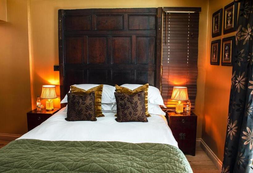 غرفة قياسية, Rhubarb At Drapers Hall