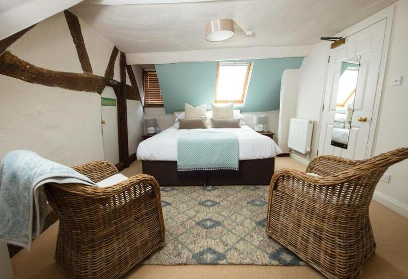 جناح, Rhubarb At Drapers Hall