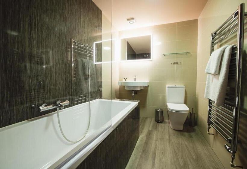 غرفة ديلوكس, Rhubarb At Drapers Hall