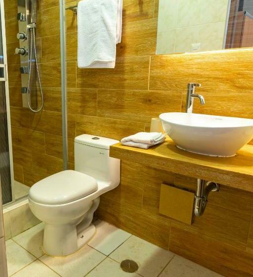 デラックスルーム, Pacific Palace