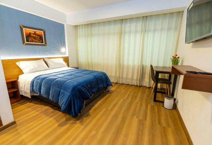 デラックスルーム, Pacific Palace