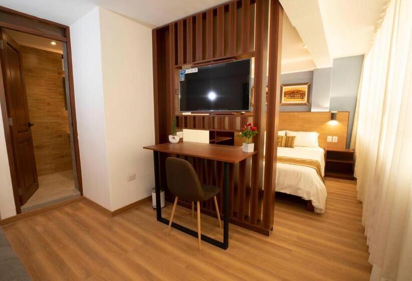 キングサイズベッドのスイートルーム, Pacific Palace