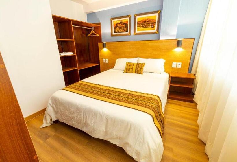 キングサイズベッドのスイートルーム, Pacific Palace