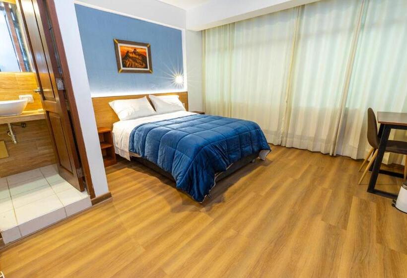 デラックスルーム, Pacific Palace