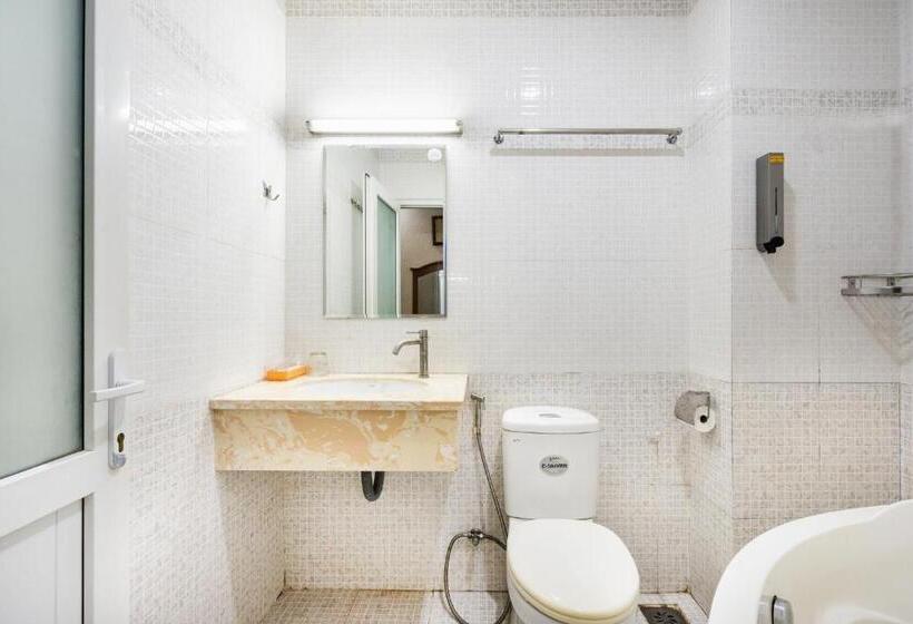 اتاق سوپریور, Queen Hotel Saigon Airport