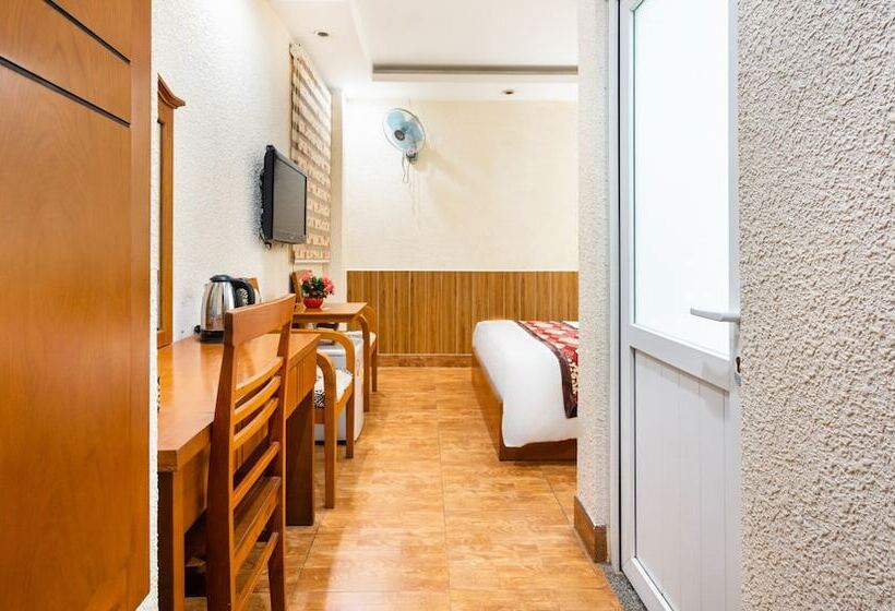 标准间, Queen Airport Hotel Saigon