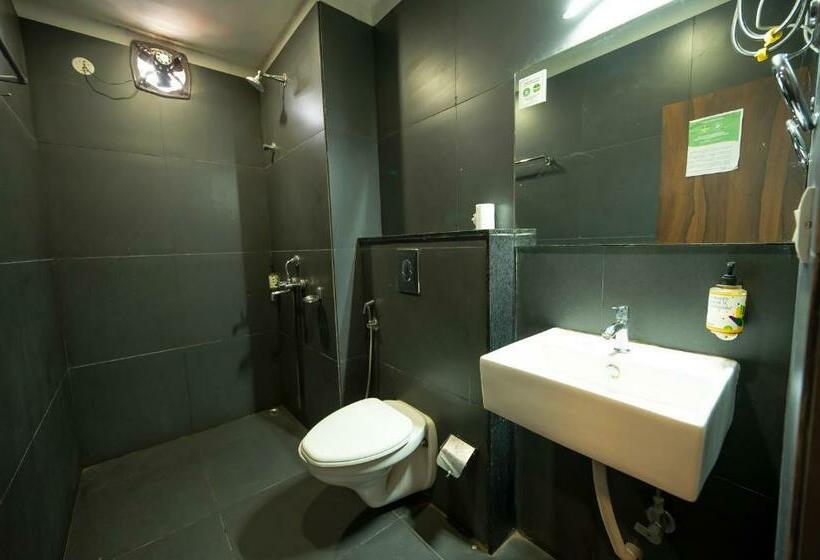 Deluxe-huone King-vuode, Mittal Garden