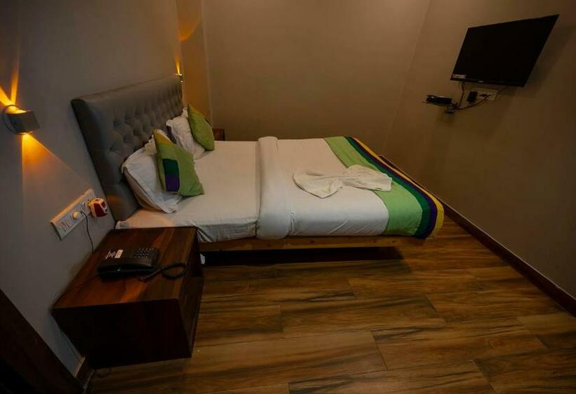 Deluxe-huone King-vuode, Mittal Garden