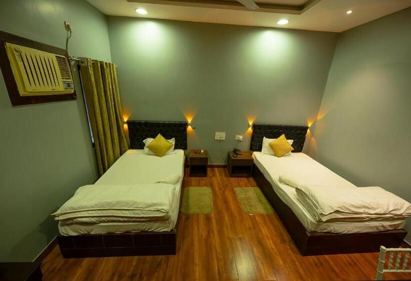 Deluxe-huone, Mittal Garden