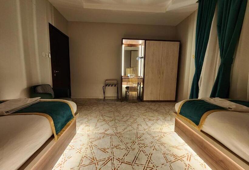 家庭小型套房, Relaxe Palace