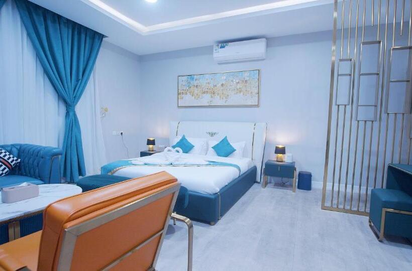 带花园景观和一个卧室的别墅, Relaxe Palace