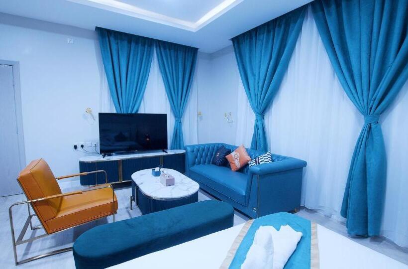 带花园景观和一个卧室的别墅, Relaxe Palace