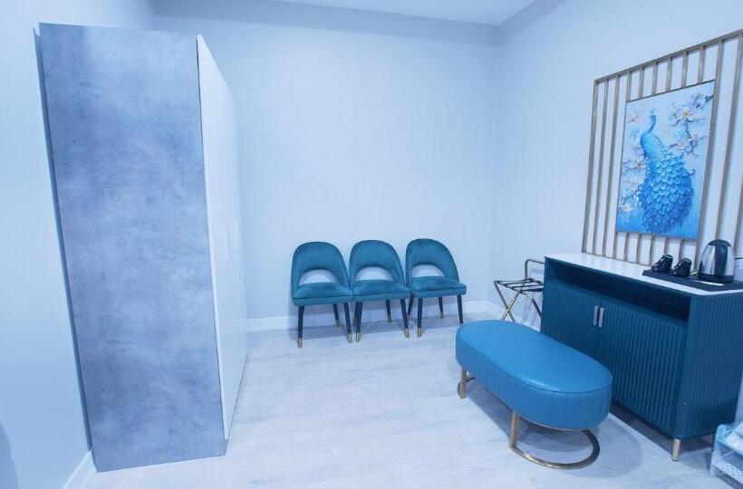 带花园景观和一个卧室的别墅, Relaxe Palace