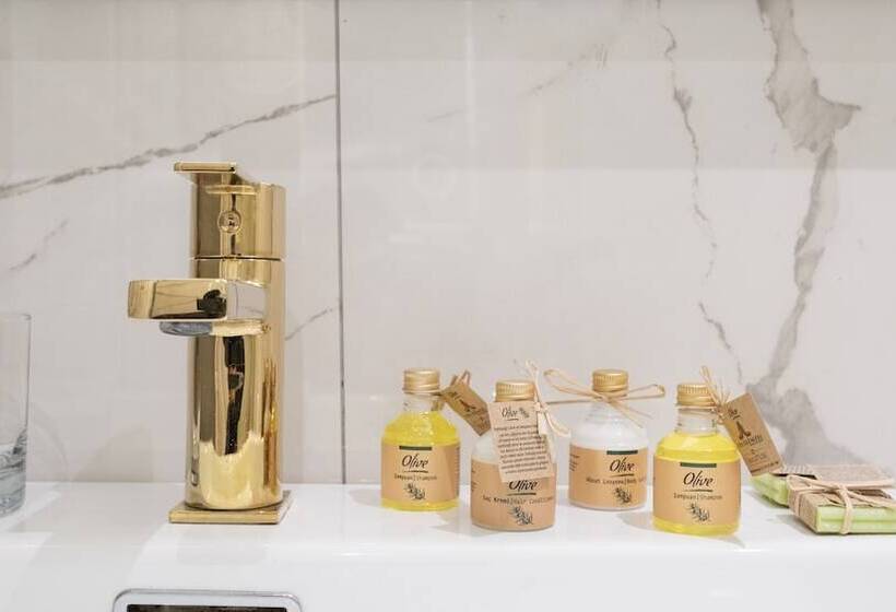 اتاق خانوادگی با چشم‌انداز باغ, Loop Hotel Bosphorus İstanbul