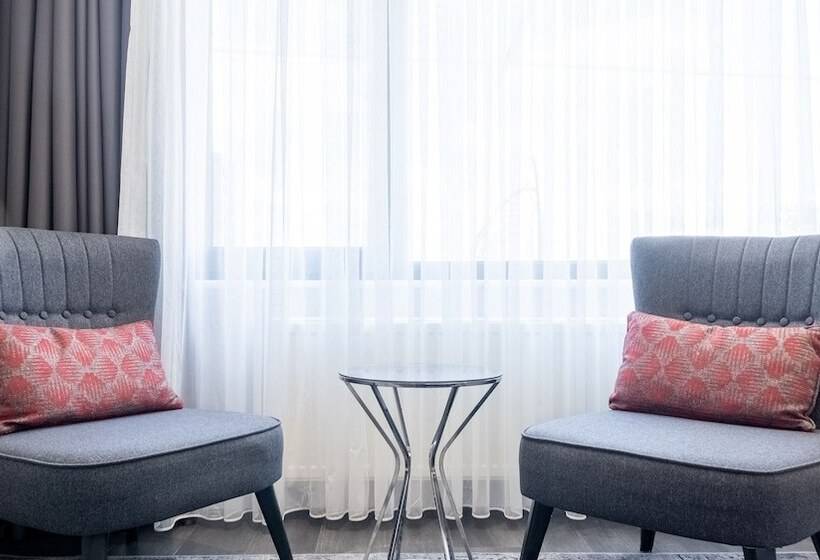 استودیو لوکس با چشم‌انداز دریا, Loop Hotel Bosphorus İstanbul