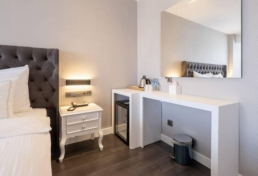 استودیوی لوکس, Loop Hotel Bosphorus İstanbul