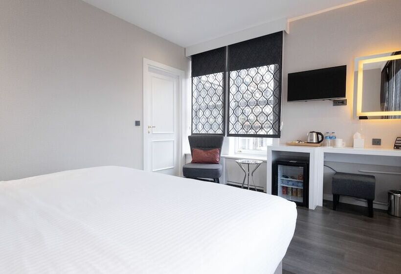 اتاق لوکس با چشم‌انداز دریا, Loop Hotel Bosphorus İstanbul