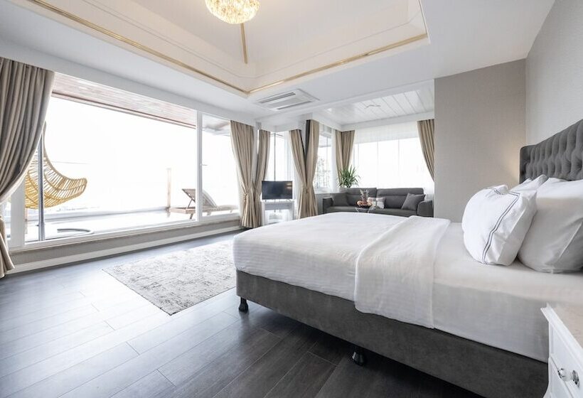 سوئیت پنت هاوس, Loop Hotel Bosphorus İstanbul